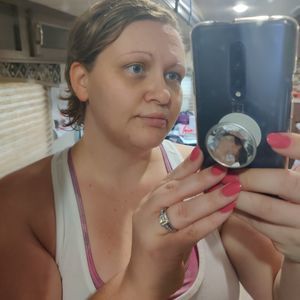 Meet your Posher, Lynn